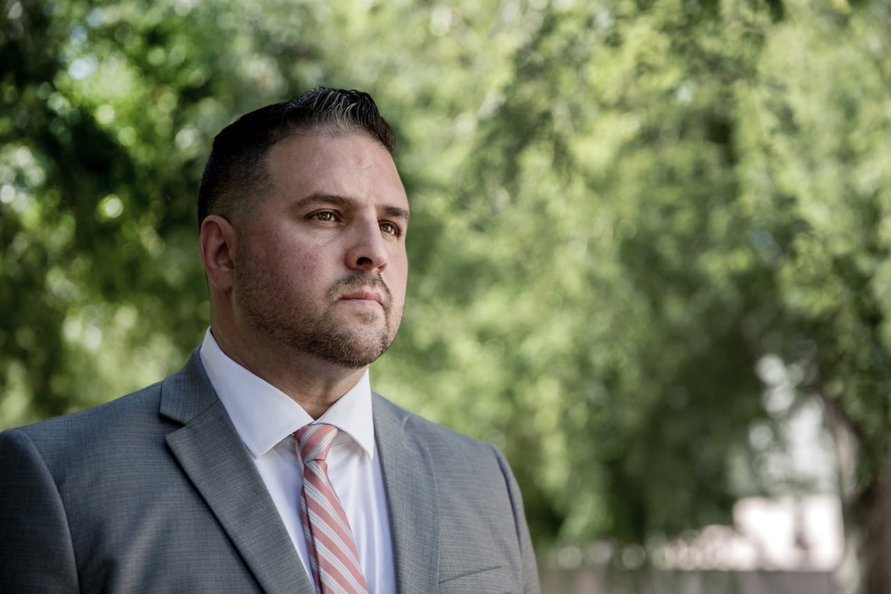 La ley que no permite a exconvictos trabajar ayudando a otros ex presos a reinsertarse en la sociedad