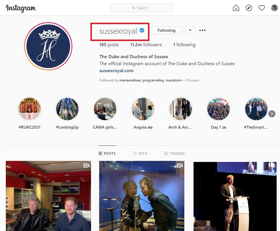 Por ahora, mantienen el nombre Sussex Royal en su 
<b><a href="https://www.instagram.com/sussexroyal/" target="_blank">cuenta de Instagram</a></b> (@sussexroyal) así como en el dominio de su 
<b><a href="https://sussexroyal.com/" target="_blank">sitio oficial de Internet </a></b>(sussexroyal.com). 
<br>