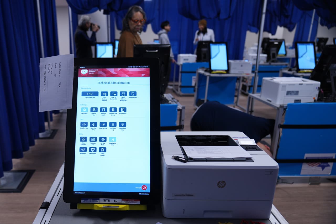 Votación anticipada vuelve este lunes en DuPage luego de presentar problemas técnicos