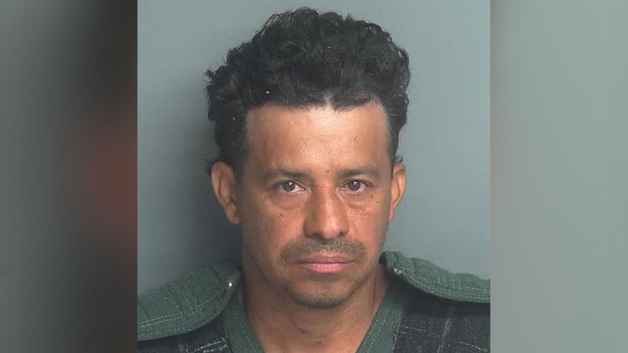 Romel Valasquez , es señalado de agresión contra un miembro de su familia y le impedía respirar.