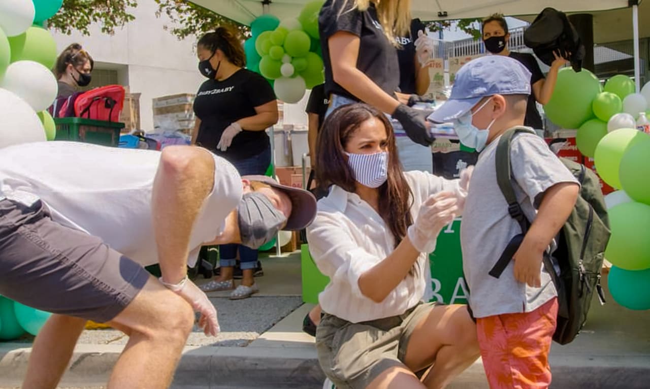 Ocurrió en el marco del primer cumpleaños de su hijo Archie, cuando Harry y Meghan hicieron un llamado para colaborar en lo que llamaron #ArchieDay.