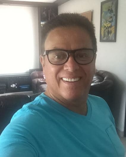 "Eran hojas y hojas y hojas de todo lo que supuestamente se había hecho, de todo lo que lo que supuestamente se había fabricado, es una absurda y vulgar mentira así te lo pongo, yo nunca he tenido nexos con nadie", agregó.