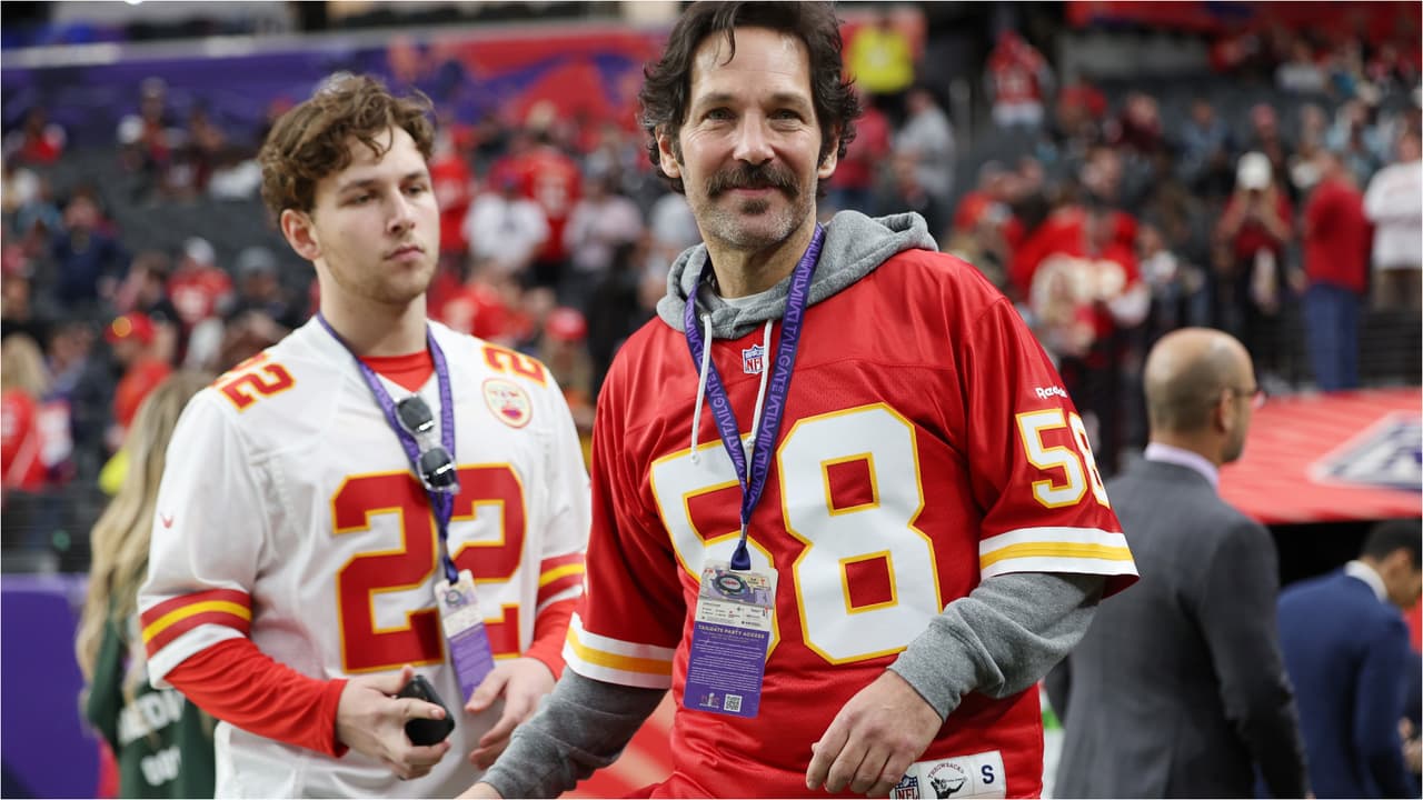 Paul Rudd apareció junto a su hijo.