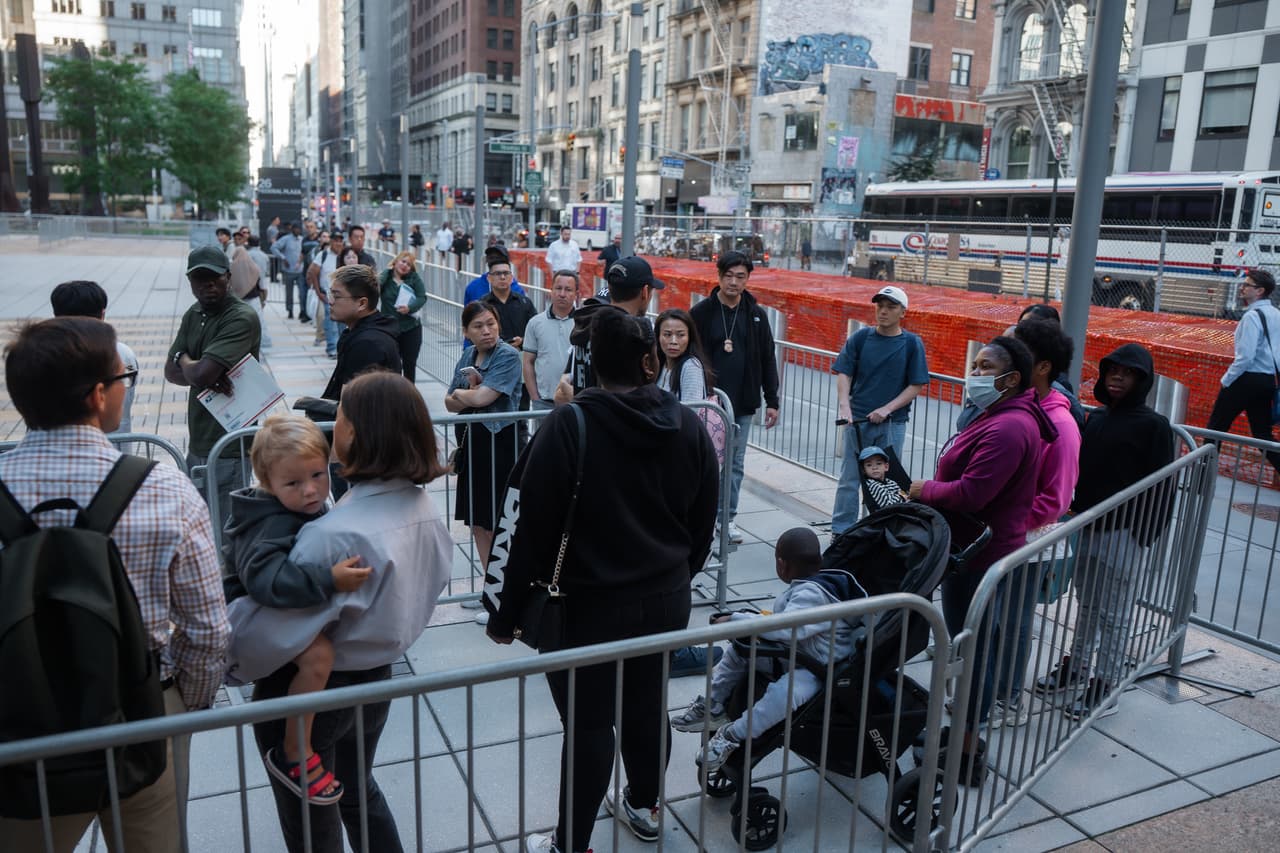 <b>14. Nueva York</b>
<br>La inmigración ha sido una de las fuerzas que más ha moldeado Nueva York durante más de un siglo. Desde Chinatown y Washington Heights hasta Jackson Heights y Brighton Beach, barrios enteros reflejan las llegada de personas de otros países que le hace ser una de las capitales más multiculturales.