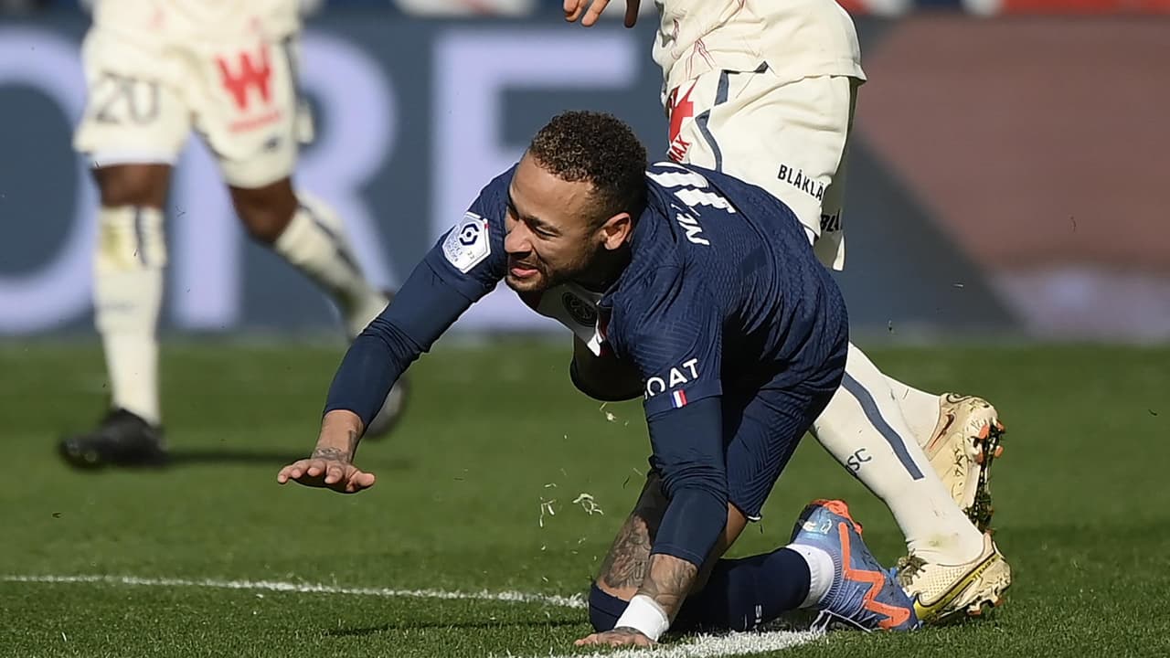 Neymar es baja el resto de la campaña: "Regresaré más fuerte"