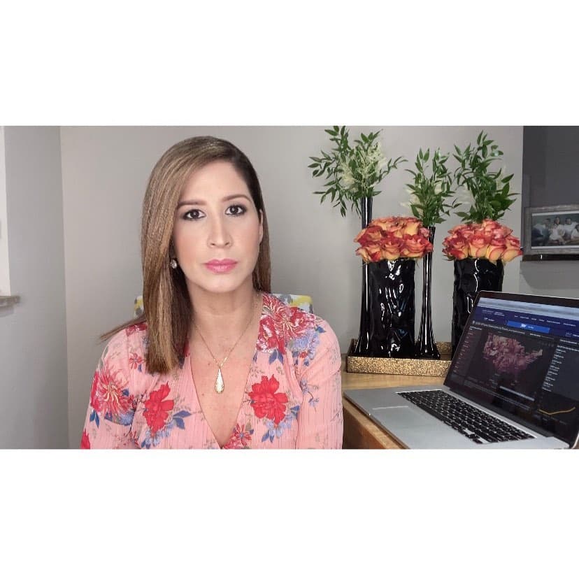 Elyangélica siguió dándonos la mejor información desde su hogar.