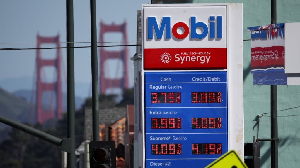 El alza de los precios está relacionada con la falta de suministro debido al invierno y las intensas nevadas que afectaron a más del 80% del territorio, así como el aumento de la demanda en esta época.