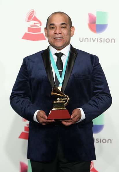 <b>MILTON SALCEDO - </b> Mejor arreglo: Se le ve' .