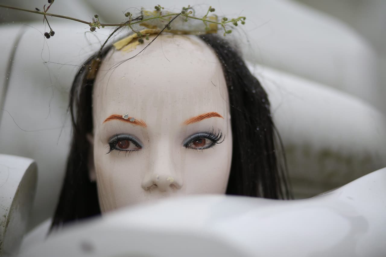 Pero sus maniquís no sólo son antropomorfos.