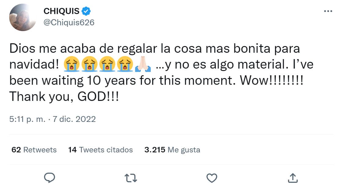 Especificó que no se trata de "algo material": "
<b>Llevo 10 años esperando este momento</b>. ¡Guau! ¡Gracias Dios!". 
<br>