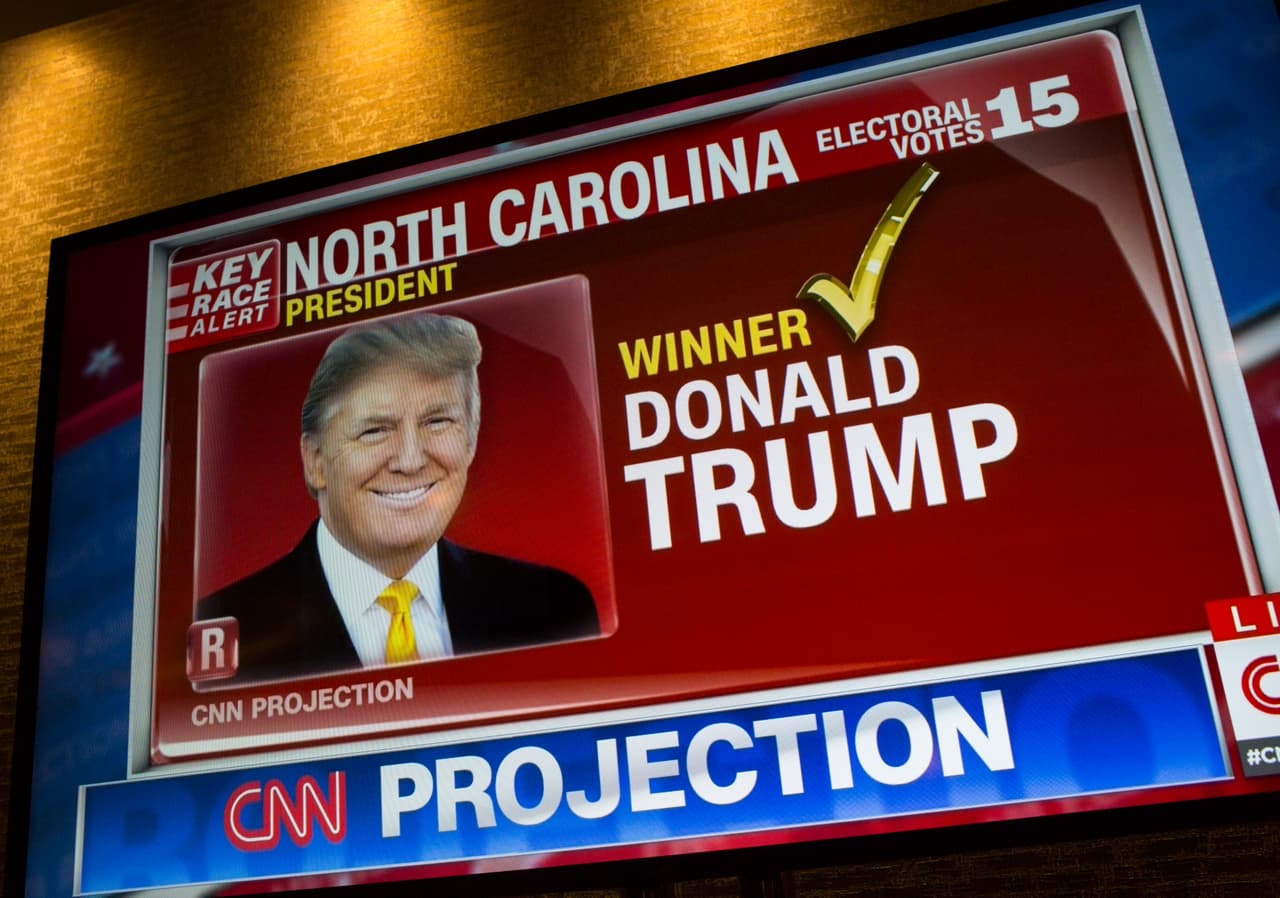 Nuevo informe: la elección Trump vs. Clinton se decidió en la última semana pero no queda clara la "culpa de Comey"