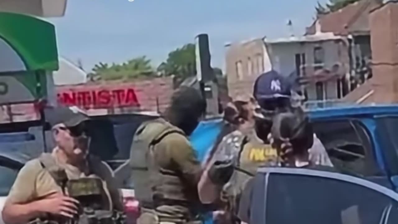 Presuntos operativos de ICE en el suroeste de Chicago culminan en al menos un arresto