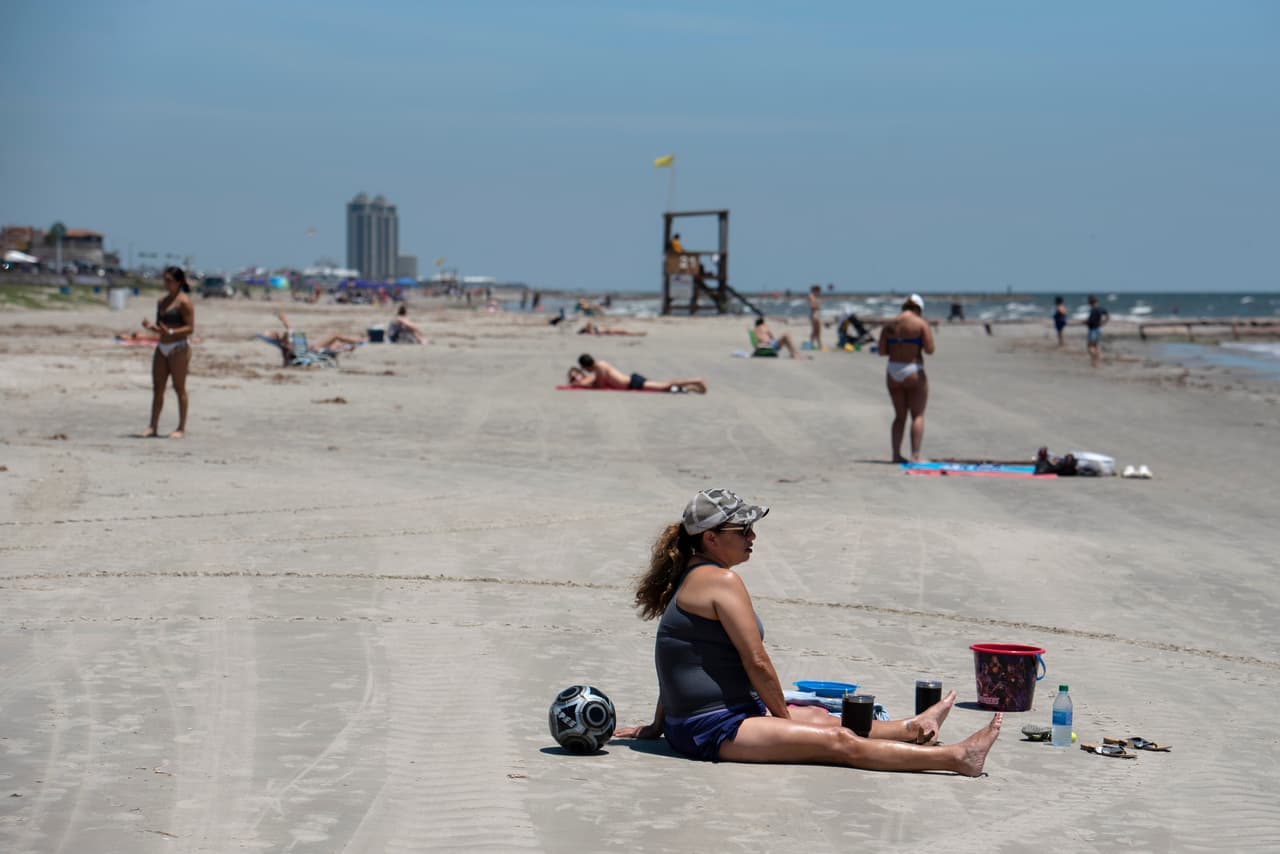 <b>Al menos 8 de las playas analizadas en Texas tenían niveles inseguros de materia fecal en más del 25% de los días de prueba.</b>