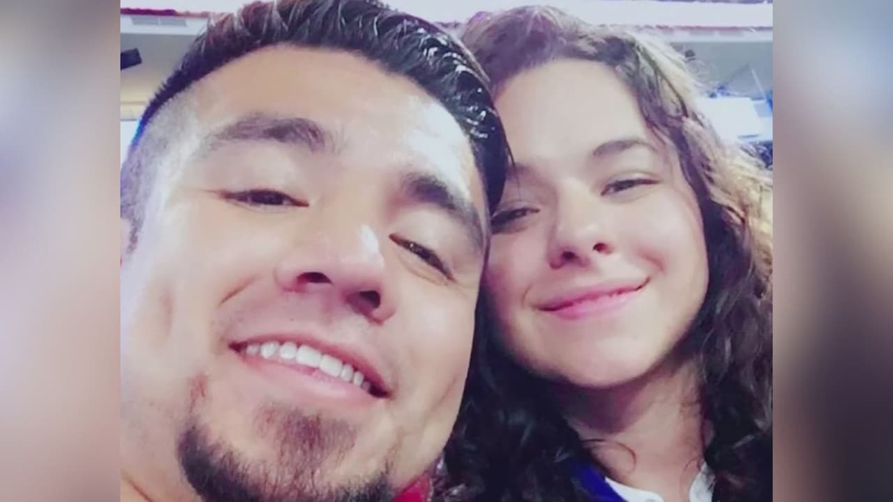 Pareja beneficiaria de DACA que se autodeportó a México intenta reiniciar una vida