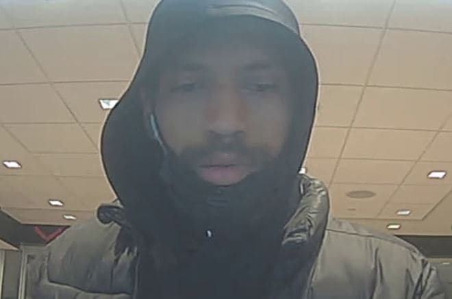 Autoridades detienen al sospechoso de tiroteos contra indigentes en NYC y Washington DC