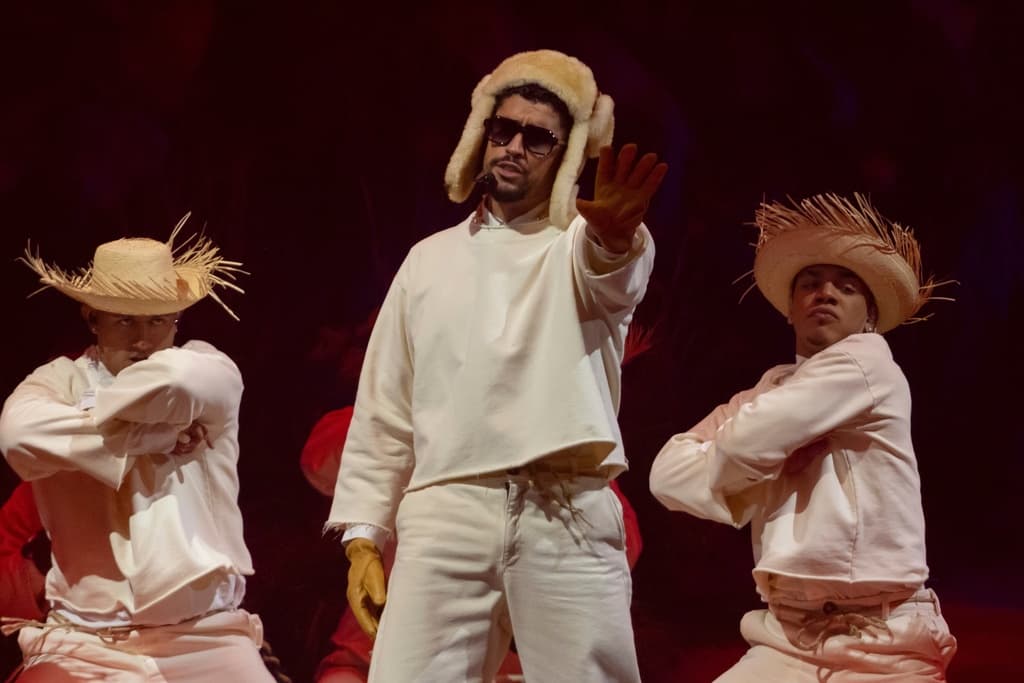 Por qué los republicanos más conservadores critican la selección de Bad Bunny para el medio tiempo del Super Bowl 2026