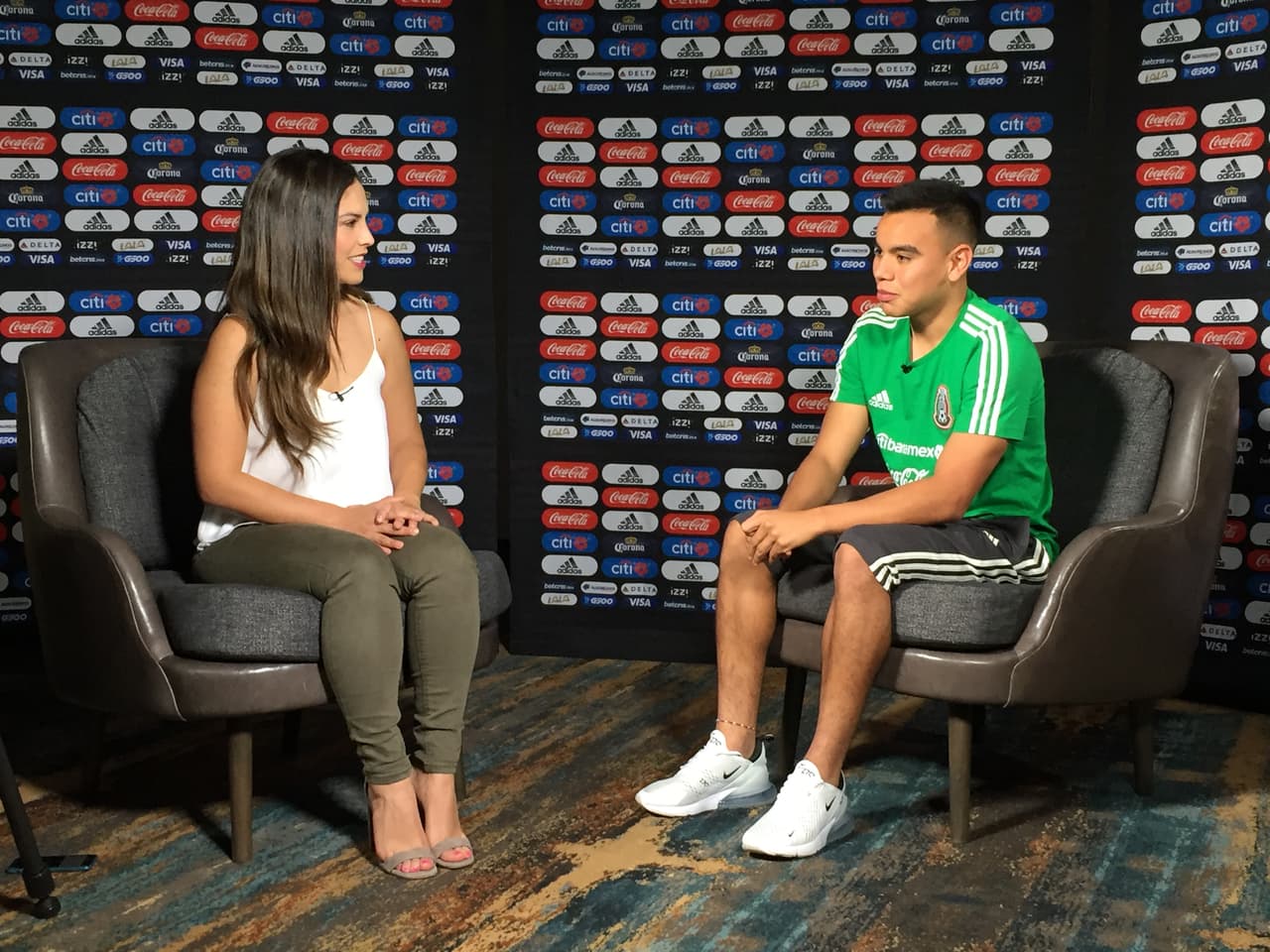 Imágenes de la entrevista exclusiva de Univisión Deportes con el mediocampista del Monterrey y de la Selección Mexicana Carlos Rodríguez, donde conversó con nosotros acerca de varios temas.