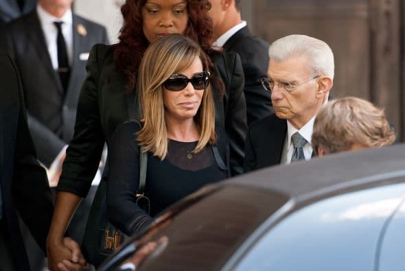 Melissa luce muy triste tras la muerte de su madre.