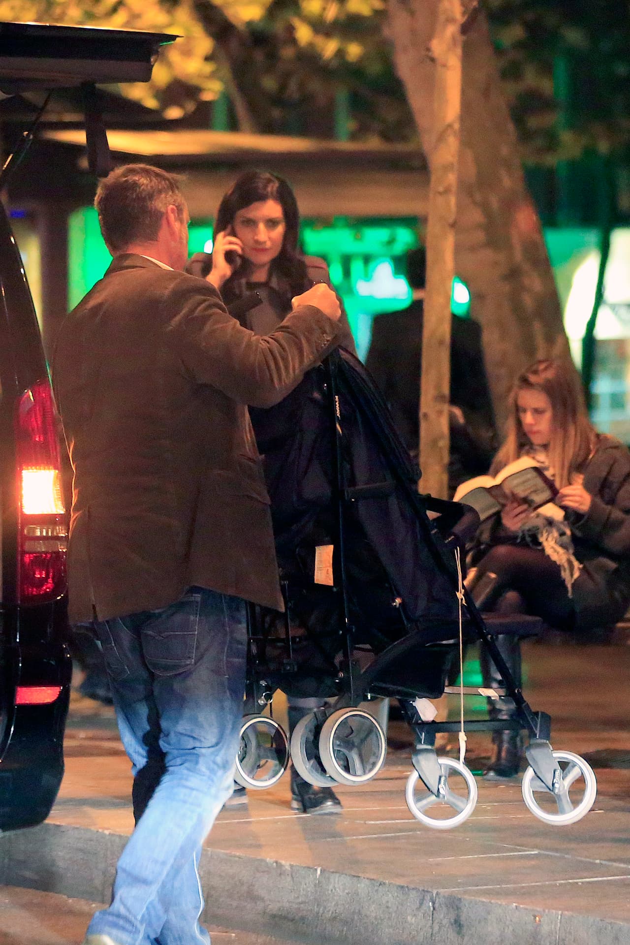 Recientemente fue captada en Madrid, España, acompañada por su pareja Paolo Carta y su hermosa hija, Paola.