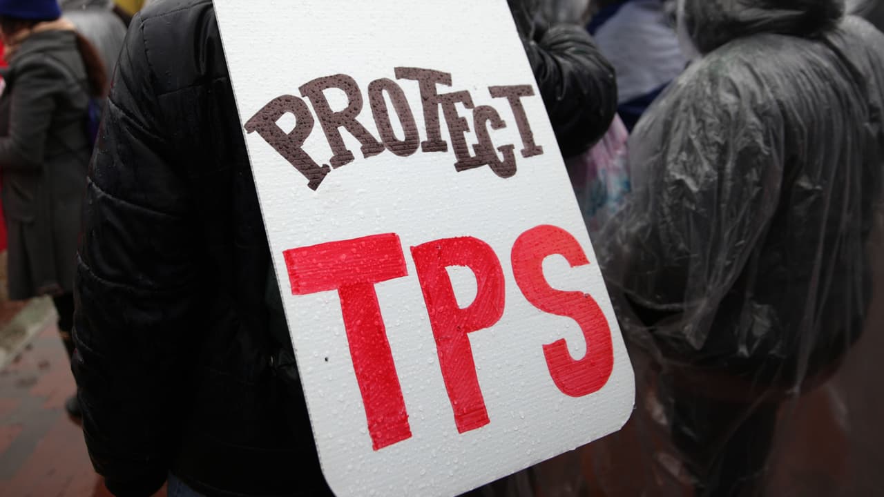 TPS de El Salvador: el 10 de septiembre vence plazo para registrarse 