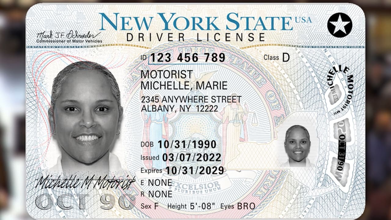 "Se acaba el tiempo" DMV llama a tramitar con tiempo Real ID antes de que sea obligatorio uso en aeropuertos