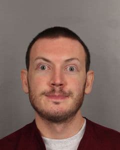 James Holmes había tenido pensamientos homicidas antes de la masacre del cine de Denver, donde mató a doce personas, de acuerdo a datos dados a conocer por el policía Lynn Whitten en una order de registro revelada este jueves.