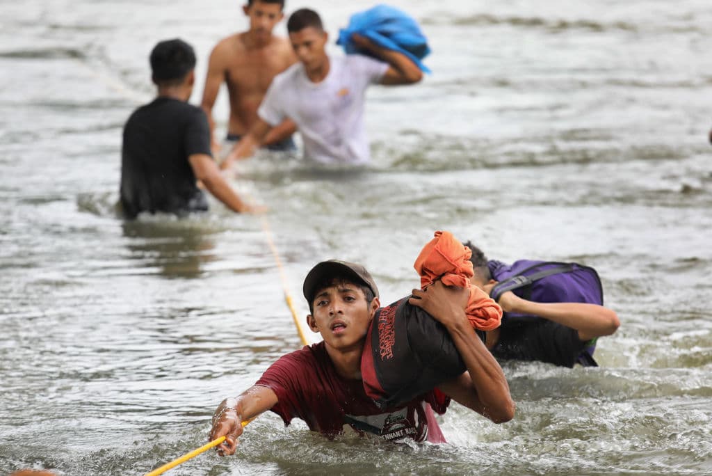 Trump amenaza con sanciones a Guatemala por negarse a convertirse en un tercer país seguro