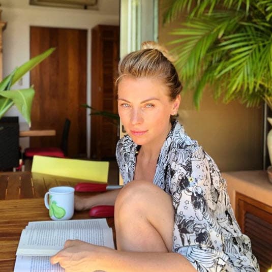 Ludwika se fue muy bien acompañada, pues sus mellizos están junto a ella.