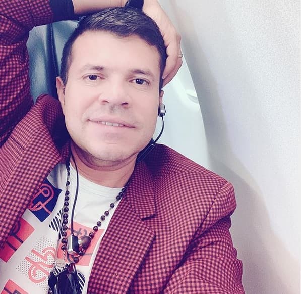 Por su parte, Jorge Medina, conocido también como 'El consentido de la banda', estrenó a finales de 2018 
<b><a href="https://www.youtube.com/watch?v=Vk-qAUloVgs" target="_blank">'Así o más claro'</a></b>, primer sencillo de su faceta como solista.