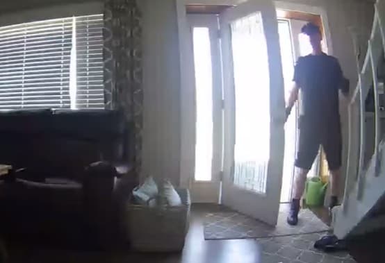 Policía de Mount Prospect pide ayuda de la comunidad para identificar al sospechoso de un robo de morada