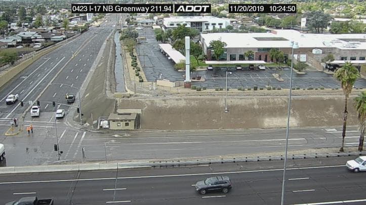 Se esperan que las fuertes lluvias continúen, por eso el departamento de seguridad publica enfatiza tomar precauciones.
<br>