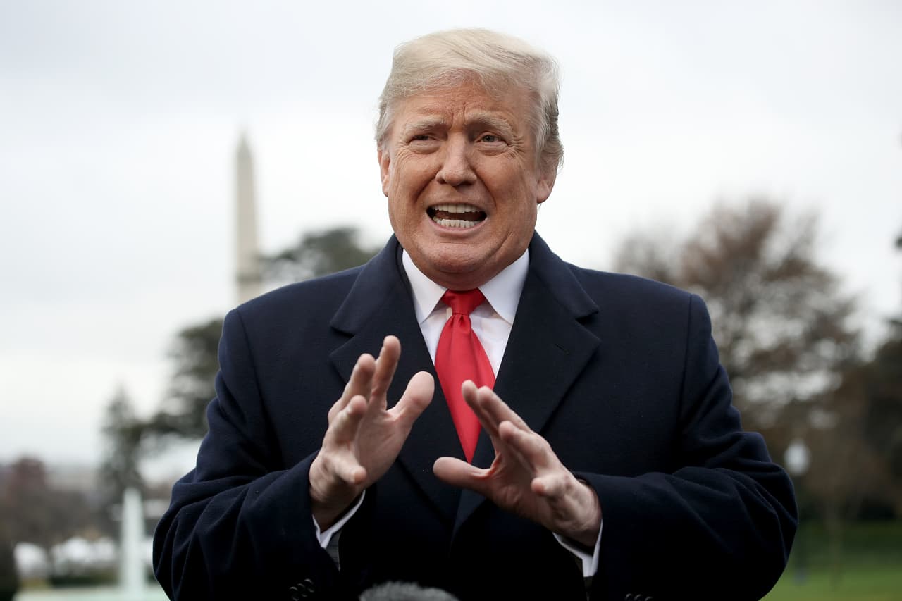 Trump presume de "niveles muy altos de inteligencia" al reiterar su negación al cambio climático 