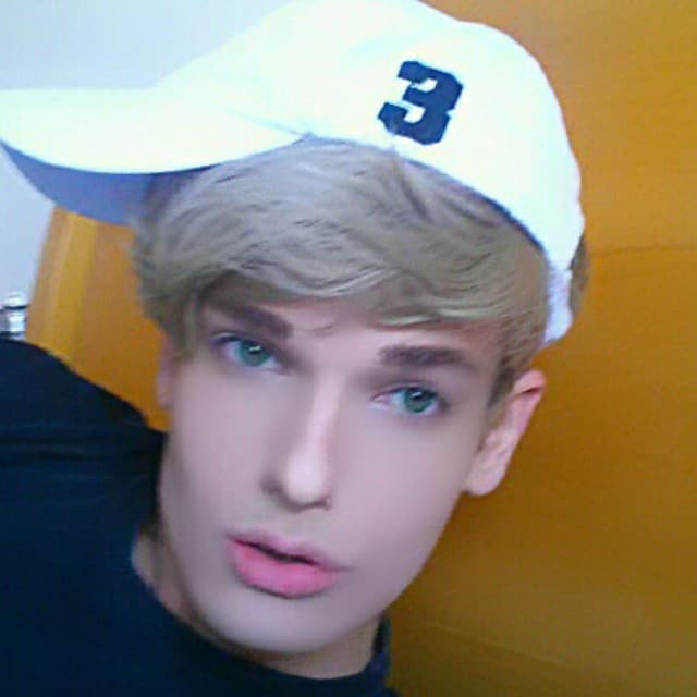 Celso Santebañes, el 'Ken humano' de Brasil