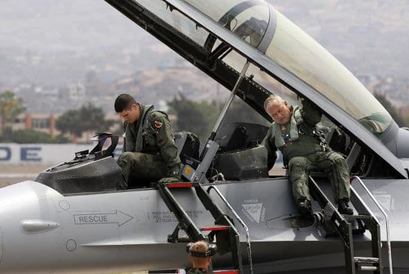 39- La Fuerza Aérea de Perú ha sufrido 465 bajas.