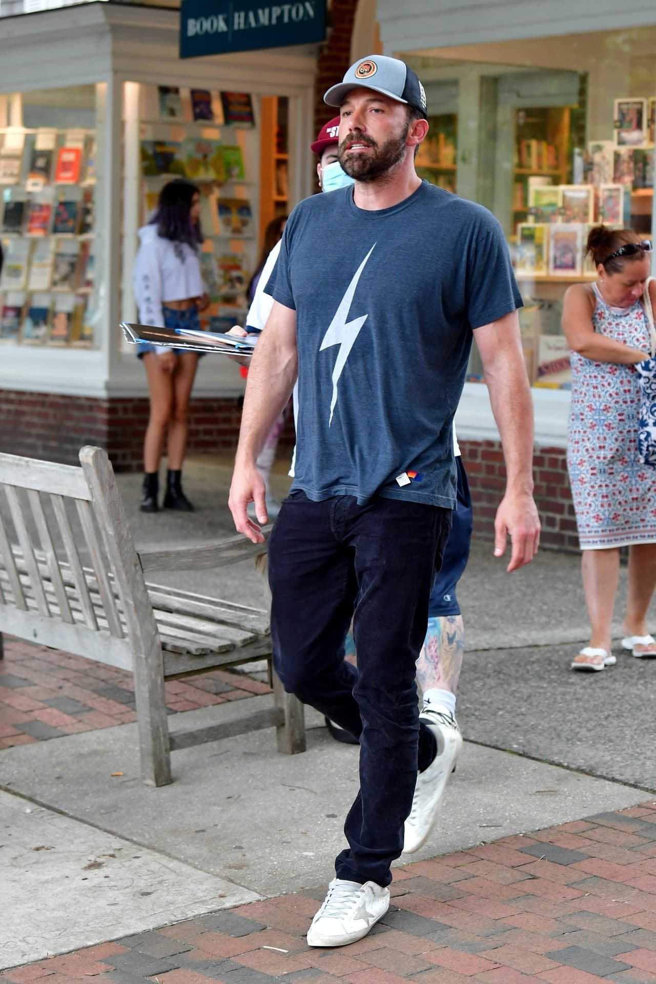 De hecho, llegaron al compromiso, pero la boda nunca se llevó a cabo debido a su separación. 
<br>