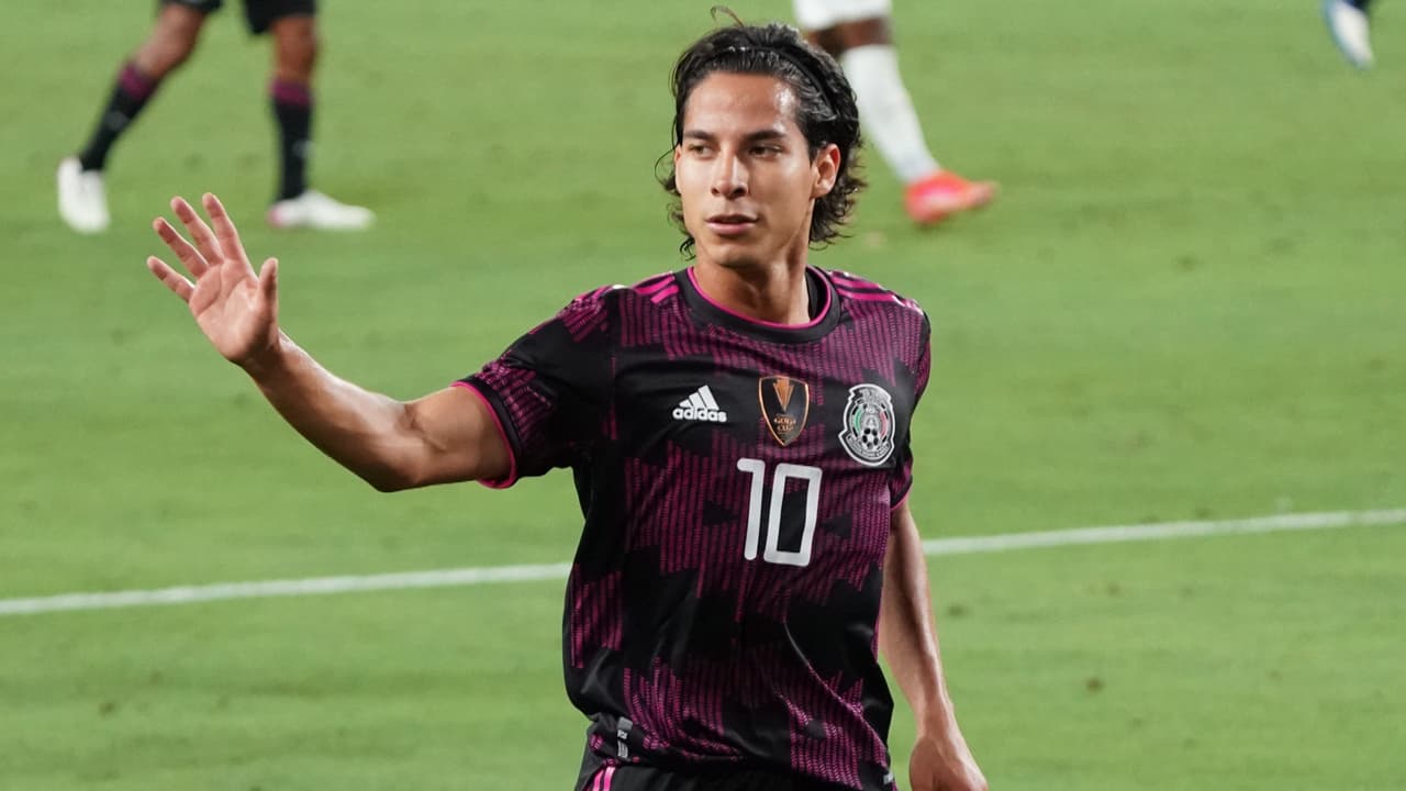 Lainez acepta ser referente: "Que se enfoquen en ti es algo bueno"