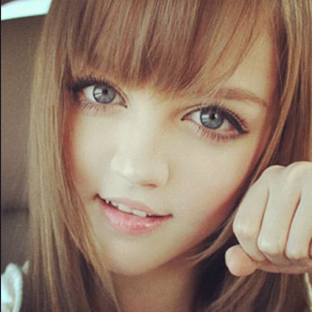 Esta joven de 17 años logró conquistar a muchos con ese rostro angelical.