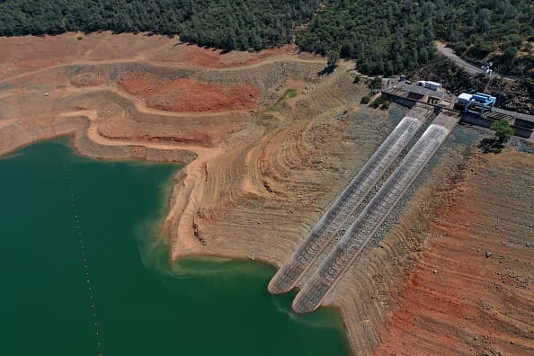La falta de sistemas de retención del agua de lluvia acumulada impidió la recuperación de las reservas en el estado desperdiciando el recurso en el mar.