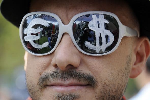 La jornada de protestas, convocada bajo el lema "Rodea el Congreso", busca abrir un debate sobre un nuevo proceso constituyente.