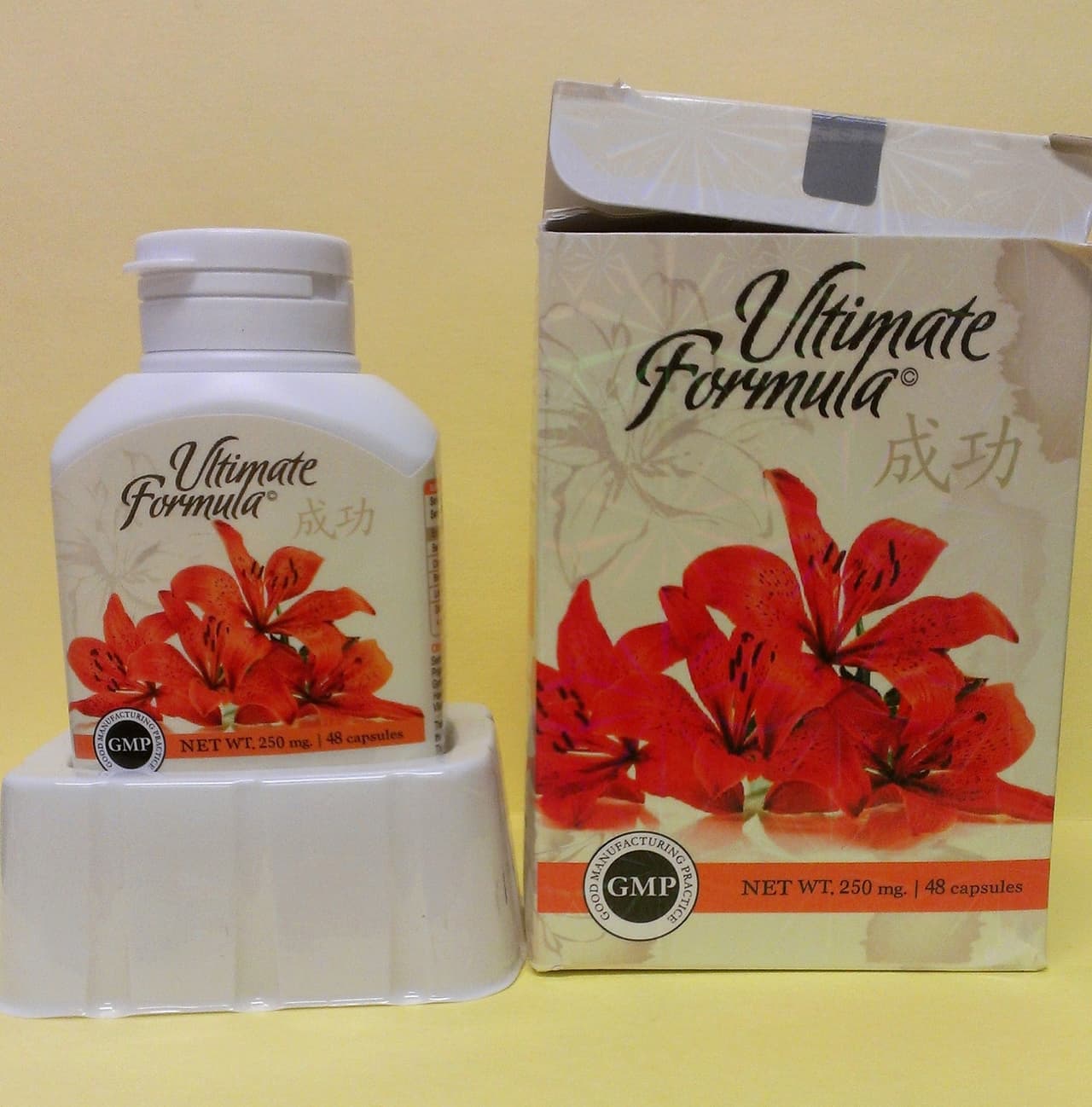 Por ello, la Administración de Drogas y Alimentos de Estados Unidos (FDA por sus siglas) tiene una
<a href="http://www.fda.gov/ForConsumers/ConsumerUpdates/ucm466588.htm"><u>iniciativa multimedia</u></a> en inglés, español, chino simplificado, coreano, vietnamita y tagalo para alertar a los consumidores de los peligros de los productos falsamente comercializados como beneficiosos para la salud.