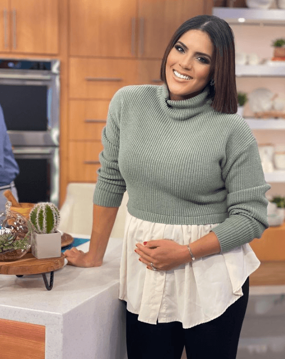 Durante todo su embarazo, la exreina de belleza mantuvo un corte por encima de los hombros, el cual muchas veces lo llevó lacio.