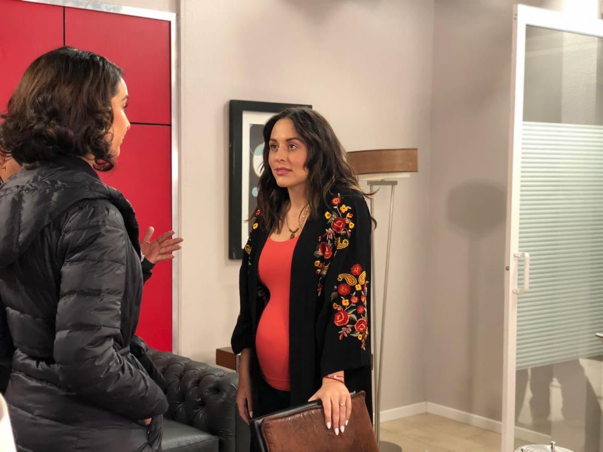 En dichas imágenes el productor mostró el cambio físico del personaje interpretado por Zuria Vega.