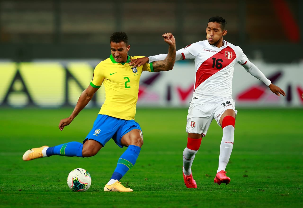 Con un Hat Trick de Neymar, Brasil consigue llevarse los tres puntos frente a Perú con un marcador de 2-4 a favor.