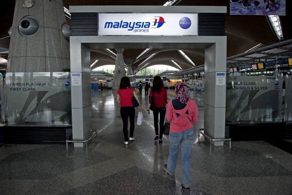 El sitio Flightaware.com, que da seguimiento a los vuelos, muestra que la nave voló al noroeste sobre Malasia después de despegar.