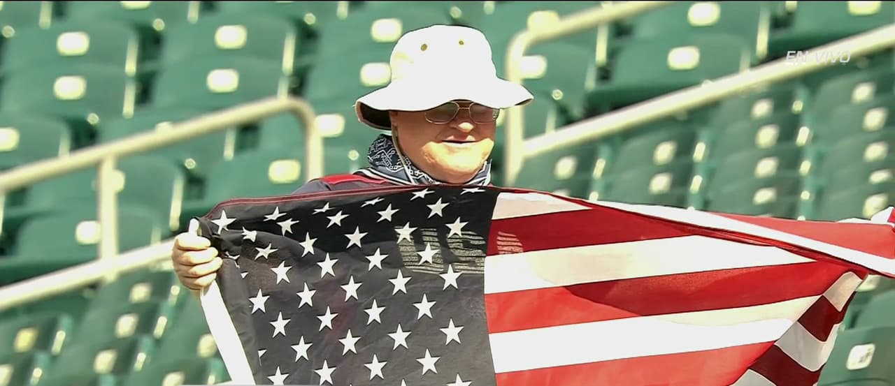 La temperatura en Philadelphia superó los 90F pero eso no detuvo la fiesta de la Copa Oro antes del Costa Rica-Panamá y EEUU-El Salvador.