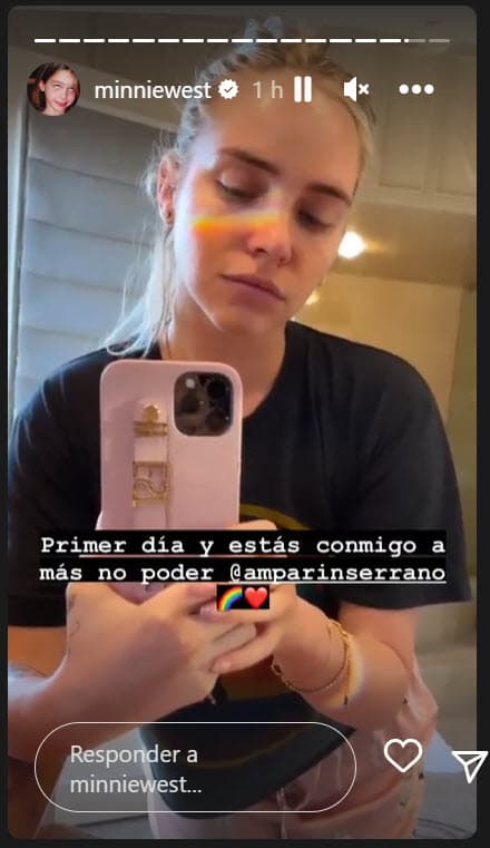 Ante esto, confirmó este lunes 17 de octubre a través de Instagram que decidió internarse en una institución para el cuidado y recuperación de su salud mental. 
<br>