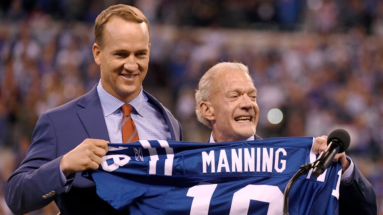 Peyton Manning encabeza finalistas al Salón de la Fama de la NFL