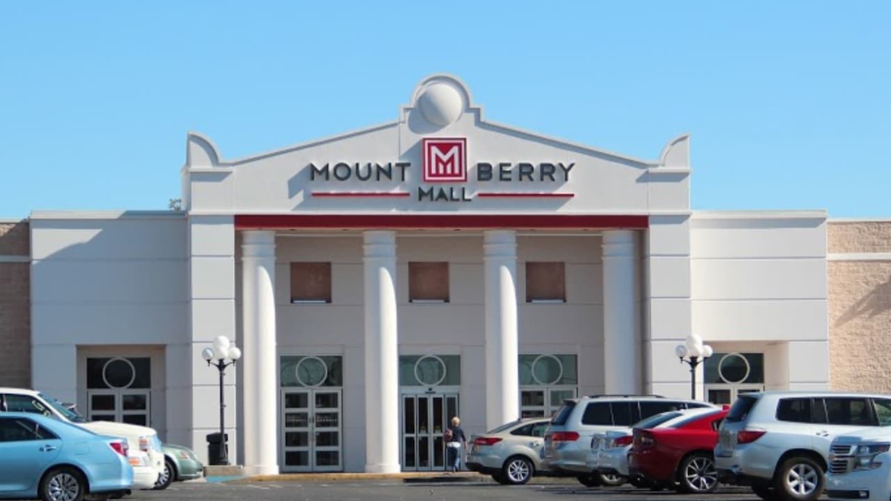Centro comercial Mount Berry, 300 Mount Berry Square NE, Rome.