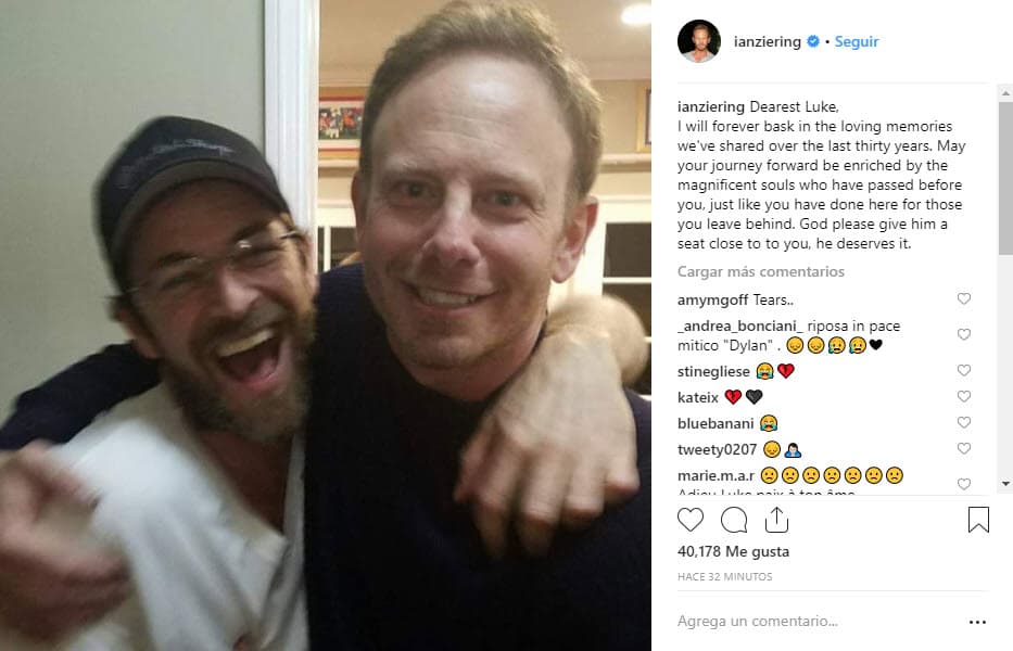 Tal es el caso de Ian Ziering, quien daba vida a Steve: "Querido Luke, yo siempre me deleitaré con los recuerdos de amor que hemos compartido durante los últimos treinta años. Que tu viaje pueda enriquecerse por las magníficas almas que han pasado antes, como tú lo has hecho aquí para los que has dejado atrás. Dios, por favor dale un asiento cerca de ti, se lo merece".