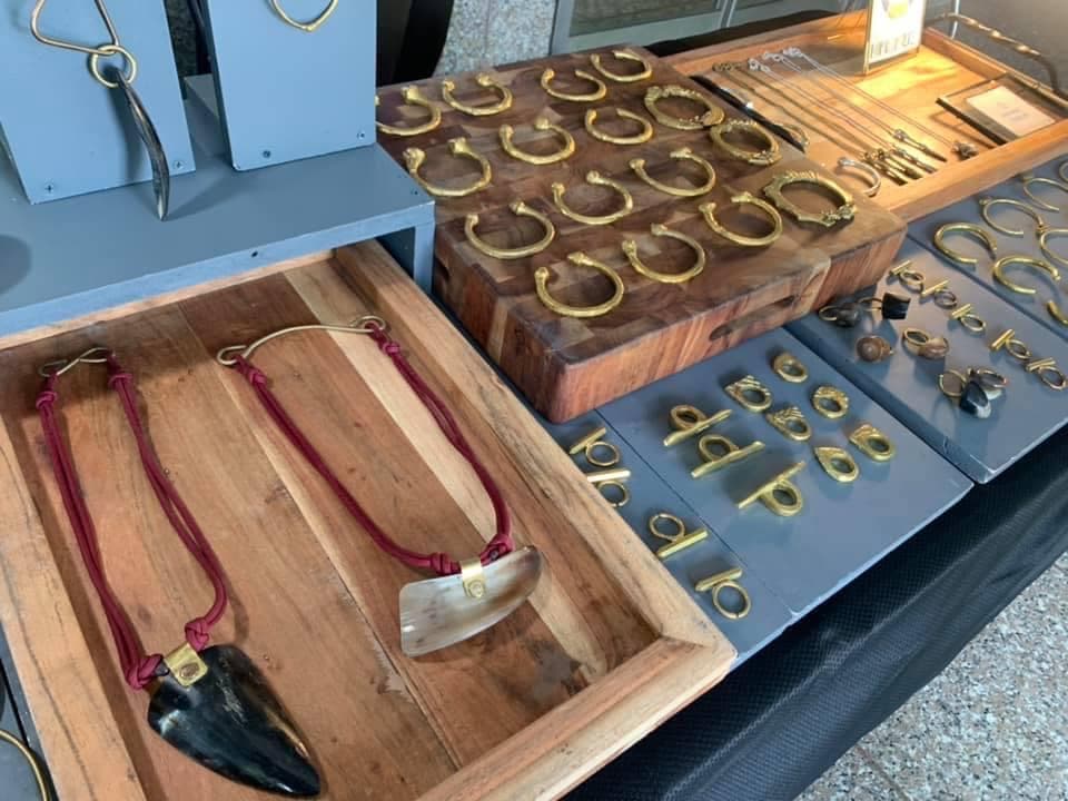 El Instituto de Cultura Puertorriqueña (ICP) anunció que realizará un Mercado Navideño en el área al aire libre del Barrio Ballajá en Viejo San Juan el sábado 19 de diciembre de 10:00 a.m. a 5:00 p.m.